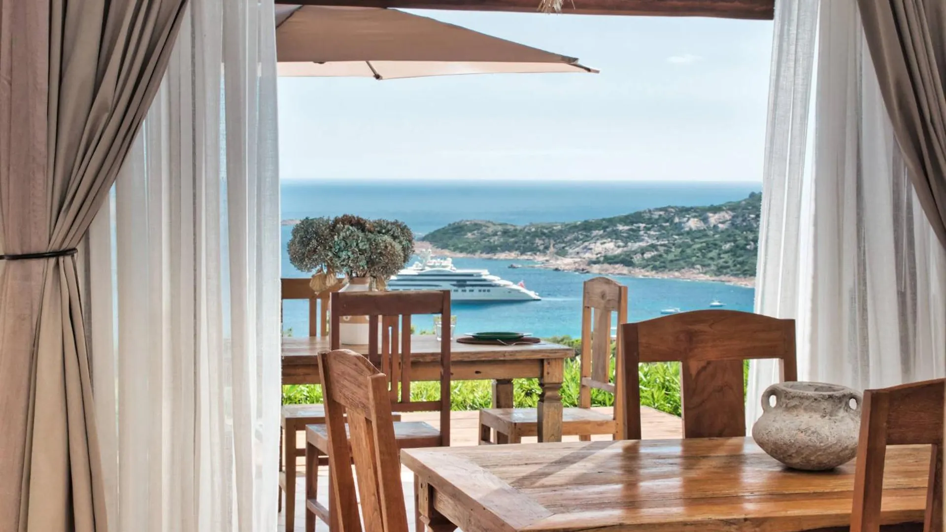 Sea View Big Pevero Porto Cervo 0*,